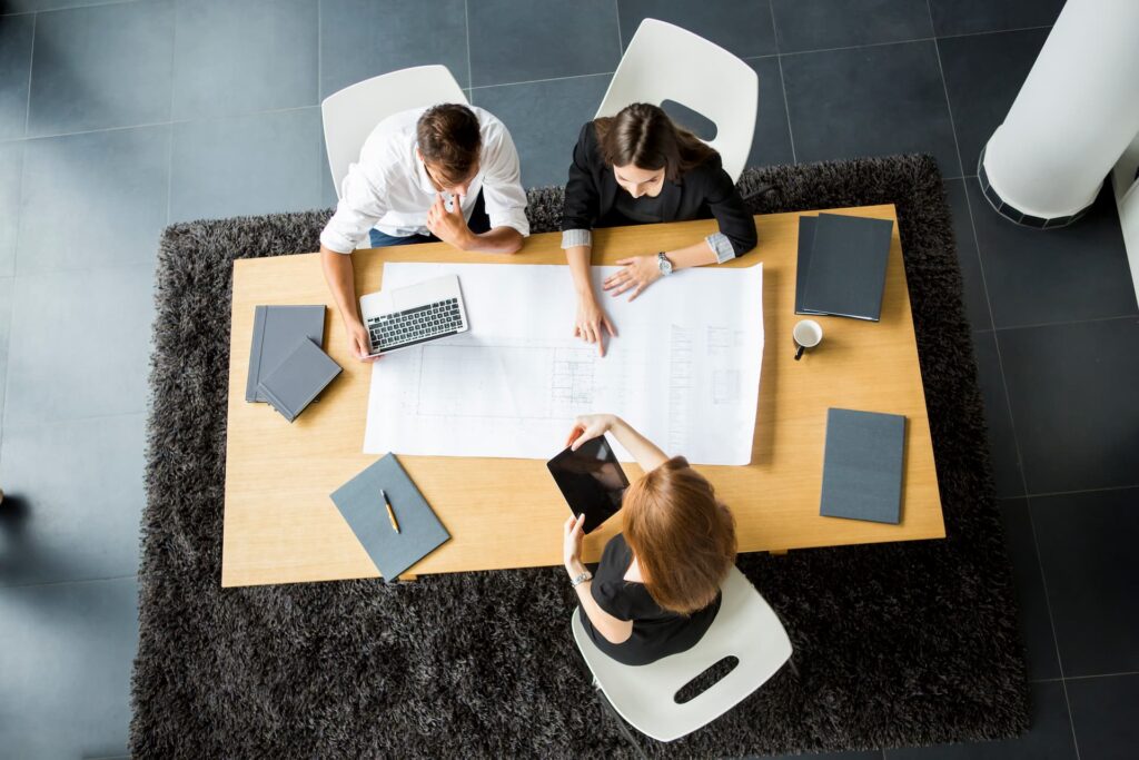 teamwork-in-the-office